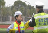 全国交通安全宣传月 | “小交警 在行动”