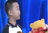 七岁男孩因珠心算成妈妈贴心小助手