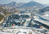 河北张家口：春游冬奥场馆 尽享冰雪魅力